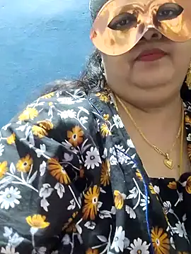 Snapshot of tamilthanushri chatting on 02/07/25, 05:51 tamilthanushri online show from 02/07/25, 05:51