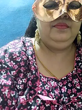 Snapshot of tamilthanushri chatting on 03/02/25, 02:10 tamilthanushri online show from 03/02/25, 02:10