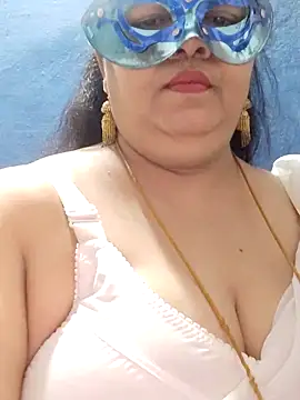 Snapshot of tamilthanushri chatting on 03/13/25, 02:16 tamilthanushri online show from 03/13/25, 02:16