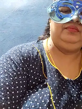 Snapshot of tamilthanushri chatting on 03/16/25, 04:34 tamilthanushri online show from 03/16/25, 04:34