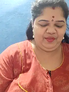 Snapshot of tamilthanushri chatting on 03/20/25, 06:42 tamilthanushri online show from 03/20/25, 06:42
