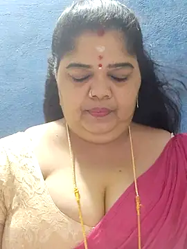 Snapshot of tamilthanushri chatting on 09/14/25, 12:48 tamilthanushri online show from 09/14/25, 12:48