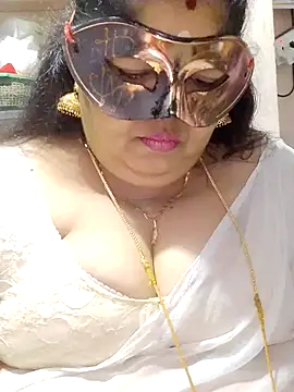 tamilthanushri online show from 10/28/25, 09:57