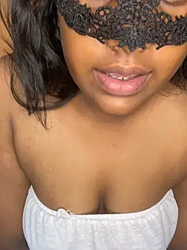 Nethmi156 online show from 04/28/26, 11:04