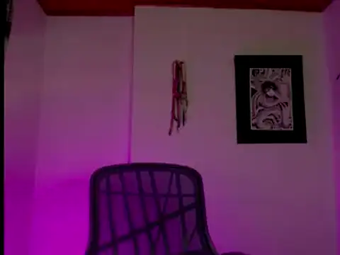 kim jeins11 online show from 12/31/24, 11:17