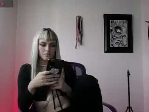 kim jeins11 online show from 03/07/25, 08:22