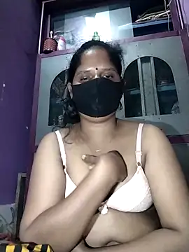 Snapshot of Koyel-Sen chatting on 03/08/25, 05:11 Koyel-Sen online show from 03/08/25, 05:11