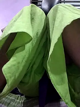 Snapshot of Koyel-Sen chatting on 10/16/25, 01:45 Koyel-Sen online show from 10/16/25, 01:45