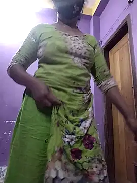 Snapshot of Koyel-Sen chatting on 11/04/25, 03:44 Koyel-Sen online show from 11/04/25, 03:44