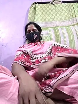 Koyel-Sen online show from 12/18/25, 04:02