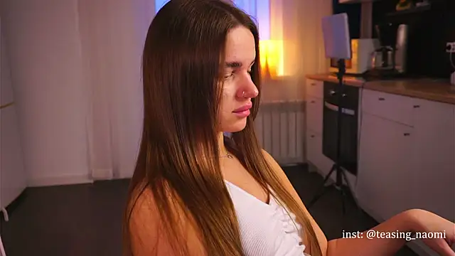 aesthetics  tease online show from 02/04/25, 02:28