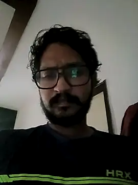 Snapshot of gym_lover076 chatting on 09/19/25, 11:33 gym lover076 online show from 09/19/25, 11:33