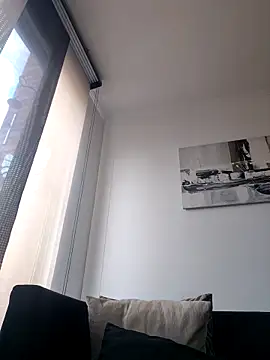 Latiinvenushot online show from 03/11/26, 02:34