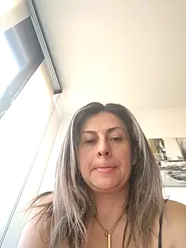 Latiinvenushot online show from 03/25/26, 01:50