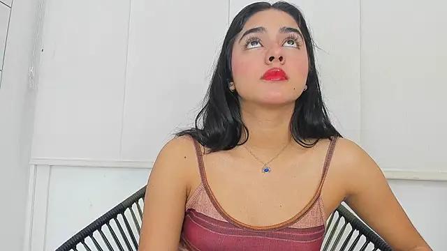 natalia aguirre1 online show from 02/13/25, 12:43