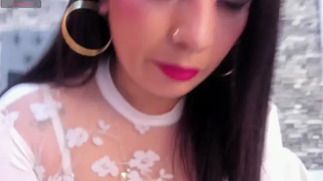 VickyJohnson1 online show from 04/18/26, 09:04