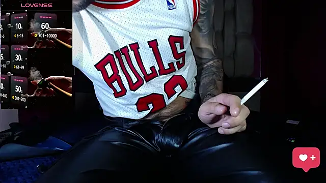 akeemdavid 05 online show from 03/18/25, 09:32