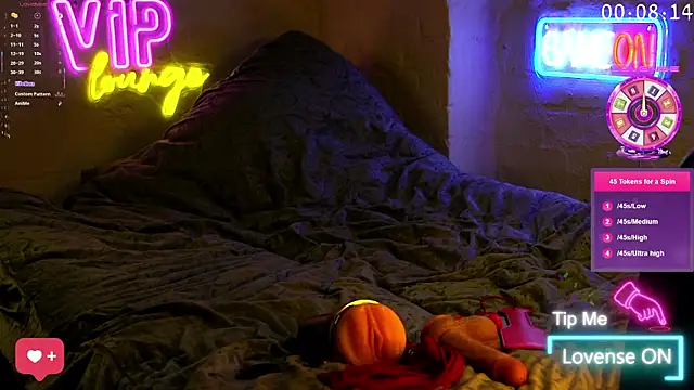 coupleofficial online show from 03/14/25, 10:05