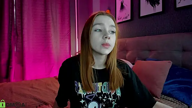 Lesi Moonie01 online show from 04/29/26, 09:24