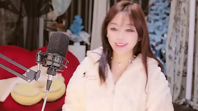 Missy Nana21 online show from 12/20/24, 03:53