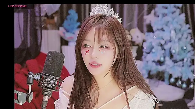 Missy Nana21 online show from 12/28/24, 07:22