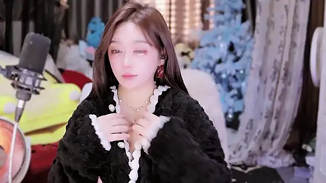 Missy Nana21 online show from 02/01/25, 04:33