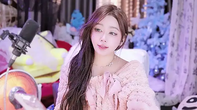 Missy Nana21 online show from 02/06/25, 04:25