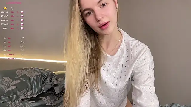 Snapshot of Sunshine_Diana chatting on 02/13/25, 08:55 Sunshine Diana online show from 02/13/25, 08:55