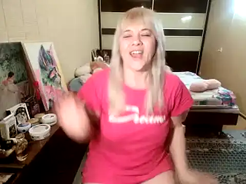 Lia Laguna77 online show from 04/08/26, 06:57