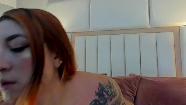 AmbarSantany online show from 01/11/25, 02:15