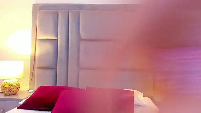 AmbarSantany online show from 03/18/26, 09:51