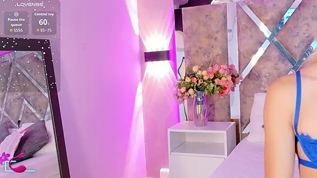 MaxiRogers online show from 11/29/25, 11:02