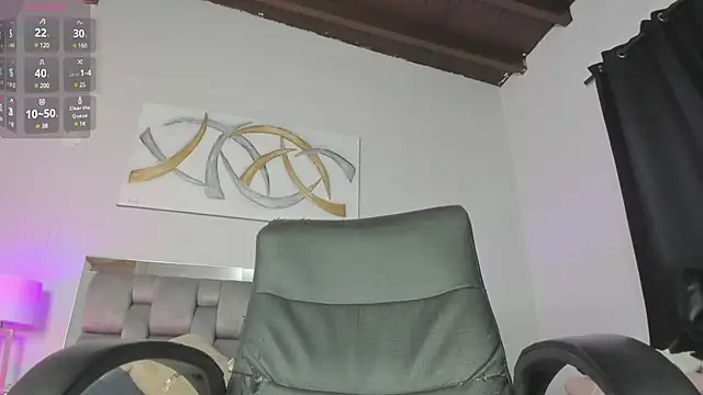 Snapshot of kimberlyycox chatting on 03/13/25, 11:27 kimberlyycox online show from 03/13/25, 11:27