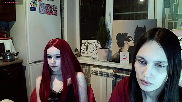 Snapshot of BlackHe4rts_ chatting on 02/21/25, 09:54 BlackHe4rts  online show from 02/21/25, 09:54