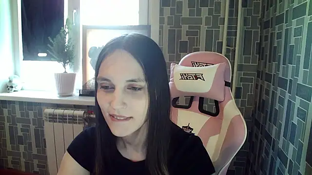 Snapshot of BlackHe4rts_ chatting on 03/19/25, 01:54 BlackHe4rts  online show from 03/19/25, 01:54