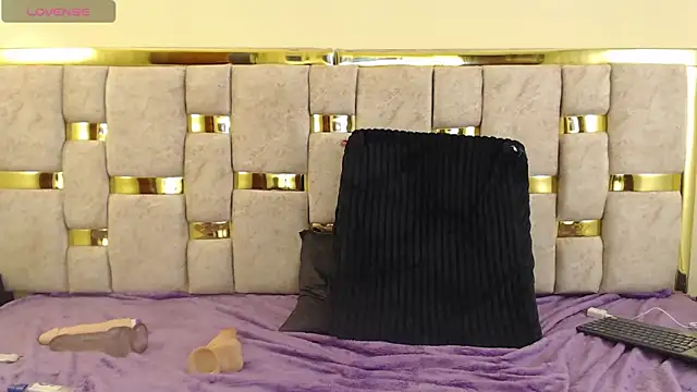 lilimini032 online show from 01/17/25, 12:10