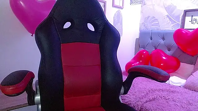 violletha online show from 02/13/25, 12:21