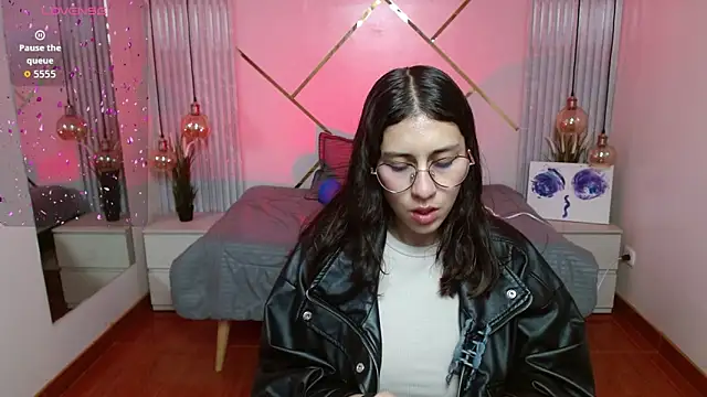 Lita Rogers online show from 04/03/26, 01:42