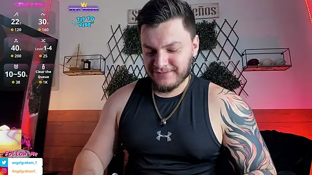 Snapshot of Angelgraham_1 chatting on 11/14/25, 04:28 Angelgraham 1 online show from 11/14/25, 04:28