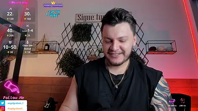 Snapshot of Angelgraham_1 chatting on 01/05/26, 05:27 Angelgraham 1 online show from 01/05/26, 05:27