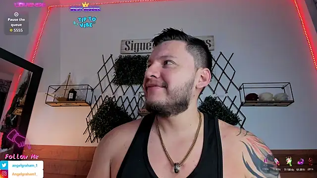 Snapshot of Angelgraham_1 chatting on 03/27/26, 04:29 Angelgraham 1 online show from 03/27/26, 04:29