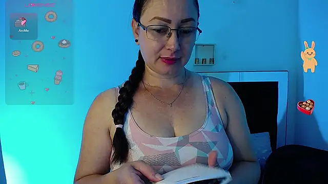 Snapshot of milly_sanchez chatting on 05/08/26, 09:42 milly sanchez online show from 05/08/26, 09:42