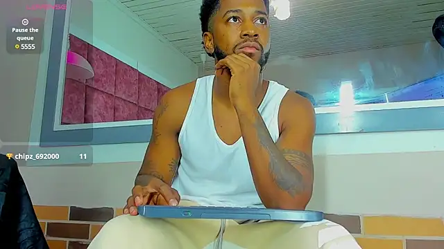 Drake Nassir4 online show from 01/01/25, 12:11