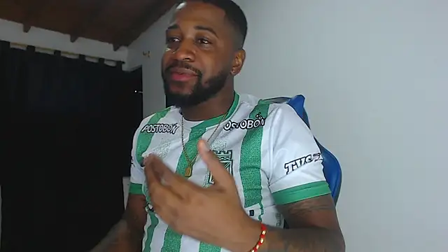 Snapshot of Drake_Nassir4 chatting on 02/13/26, 04:52 Drake Nassir4 online show from 02/13/26, 04:52