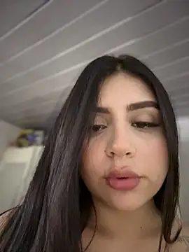 iam ali1 online show from 12/04/25, 04:33