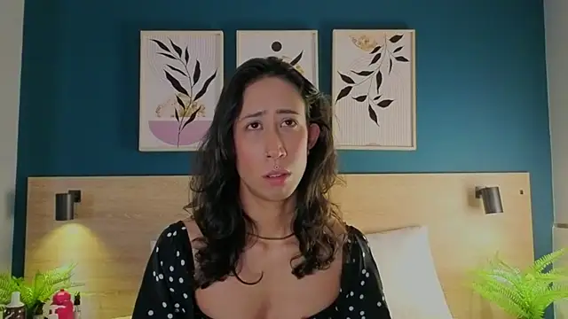 GabyPetit online show from 11/03/25, 07:48