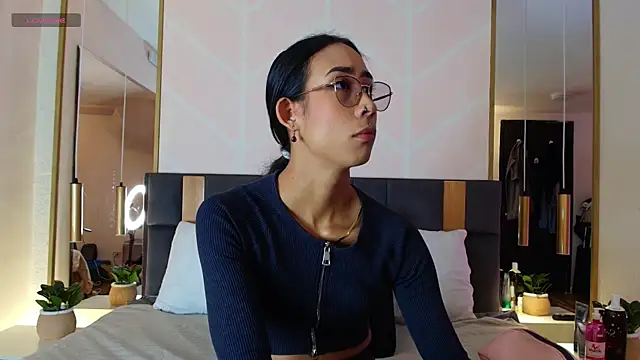 GabyPetit online show from 01/08/26, 07:49