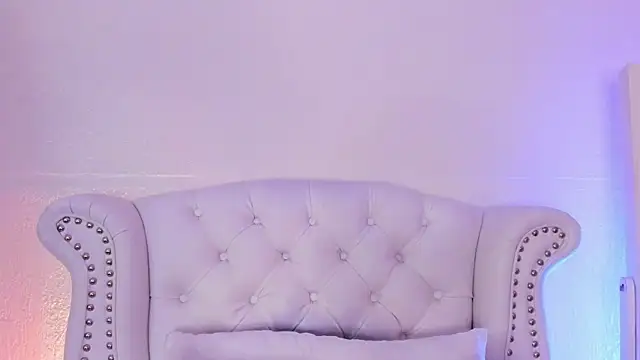 GabyPetit online show from 03/23/26, 08:13