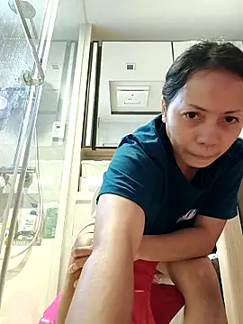 Snapshot of doggiepossession chatting on 10/28/25, 04:49 doggiepossession online show from 10/28/25, 04:49