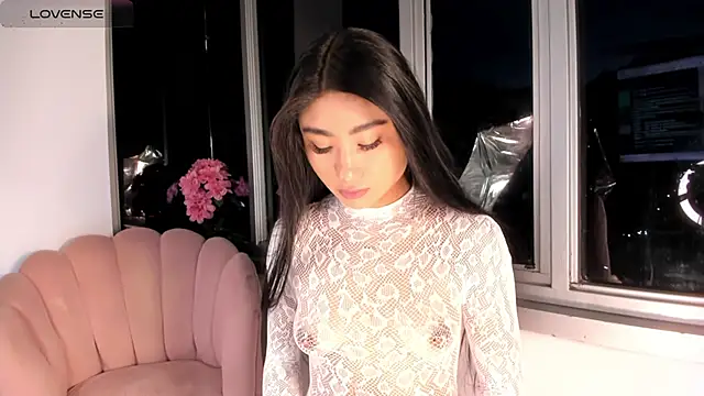 Megan Lim online show from 12/22/24, 10:38